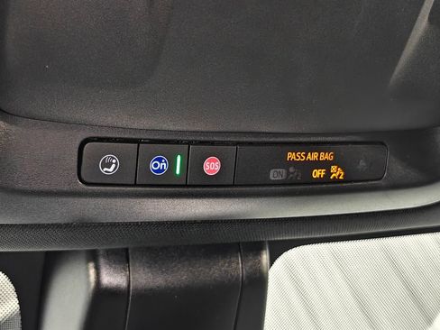 Used 2022 Chevrolet Suburban LT w/ Luxury Package AWD/4WD image 13