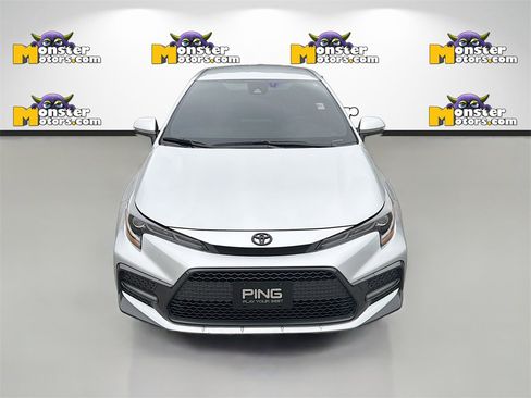 Used 2022 Toyota Corolla SE w/ Carpet Mat Package (TMS) image 2