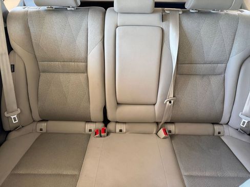 Used 2025 Nissan Rogue SV FWD image 39