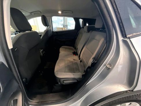 Used 2022 Ford Escape SE w/ Cold Weather Package image 15