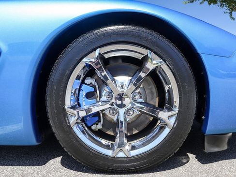 Used 1998 Chevrolet Corvette Coupe w/ Roof Pkg RWD image 69