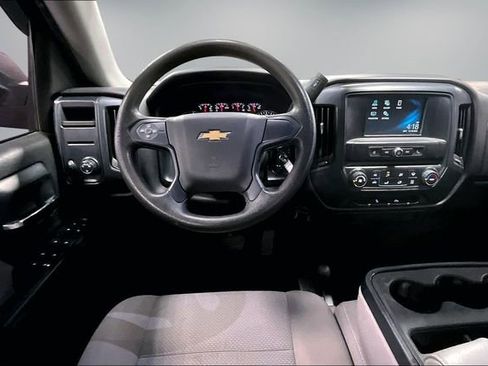 Used 2016 Chevrolet Silverado 1500 Custom w/ Custom Convenience Package AWD/4WD image 10