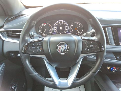 Used 2024 Buick Enclave Premium AWD/4WD image 11