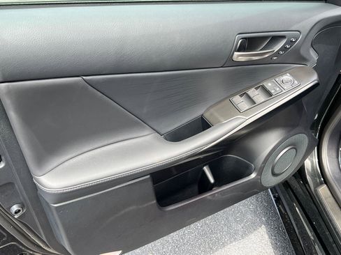Certified 2025 Lexus IS 350 F Sport RWD image 11