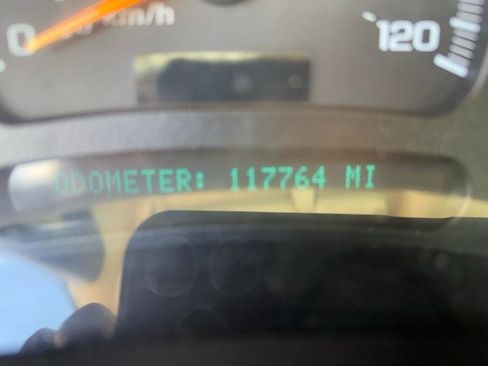 Used 2004 Chevrolet Silverado 1500 LS image 11