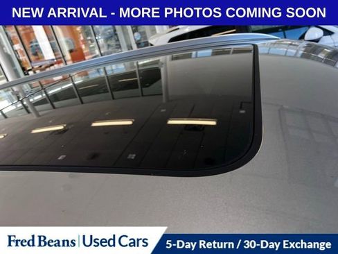 Used 2023 Volkswagen Atlas Cross Sport SEL image 5