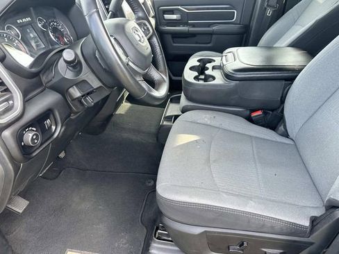 Used 2024 RAM 2500 Big Horn image 16