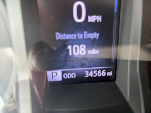 Used 2019 Toyota Tacoma SR w/ SR Convenience Package RWD image 9