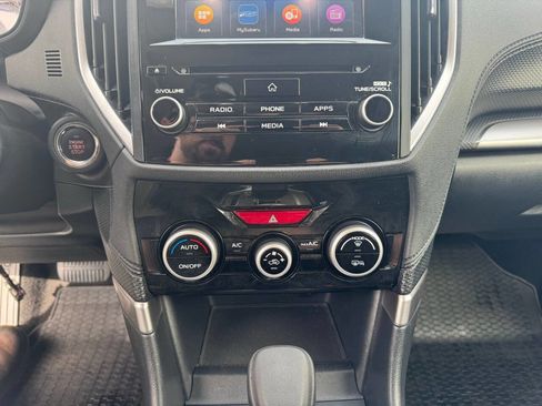Used 2022 Subaru Forester Premium AWD/4WD image 25