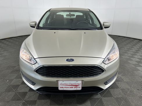 Used 2018 Ford Focus SE FWD image 7