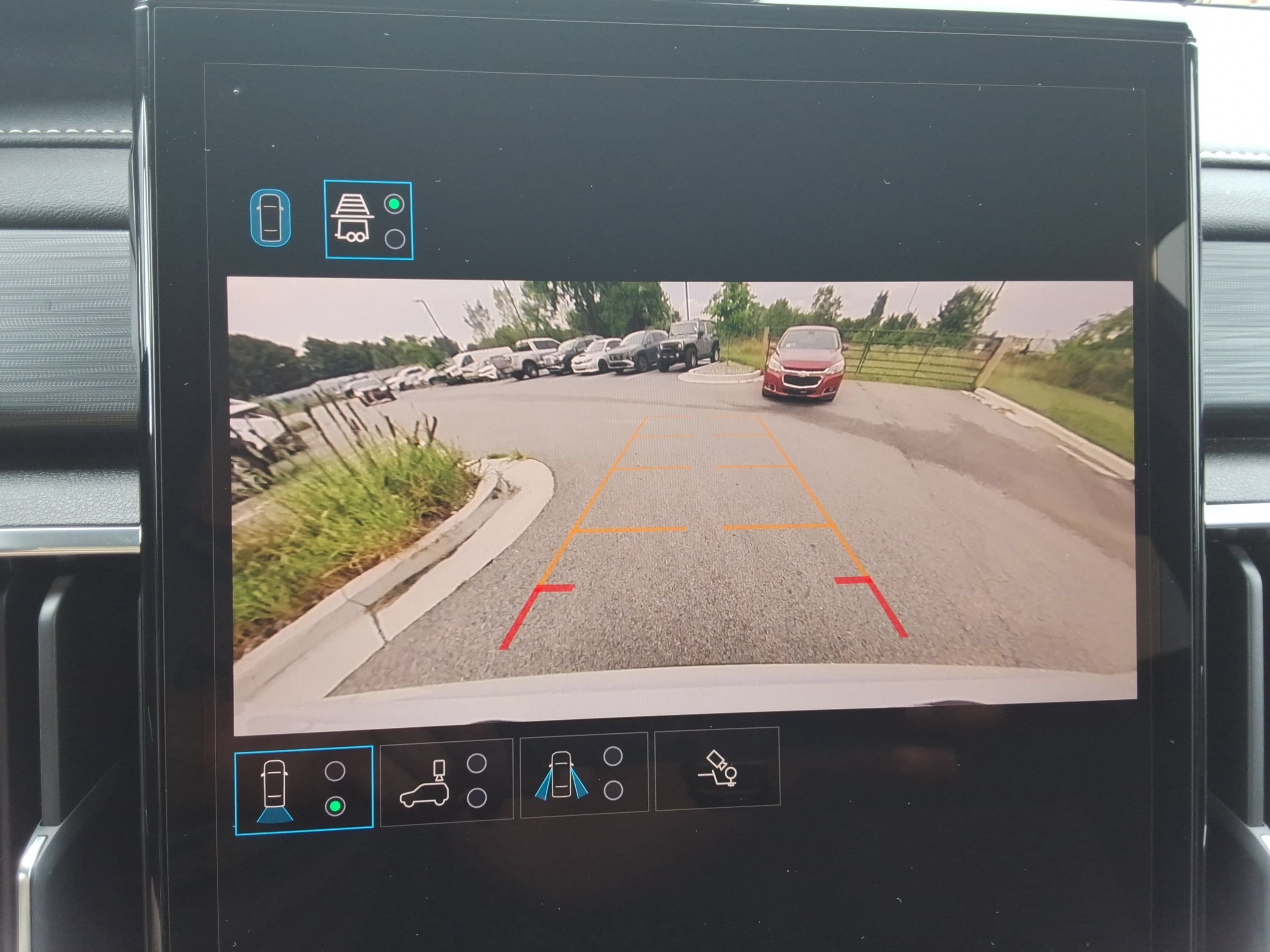 Used 2026 GMC Acadia Elevation FWD image 16