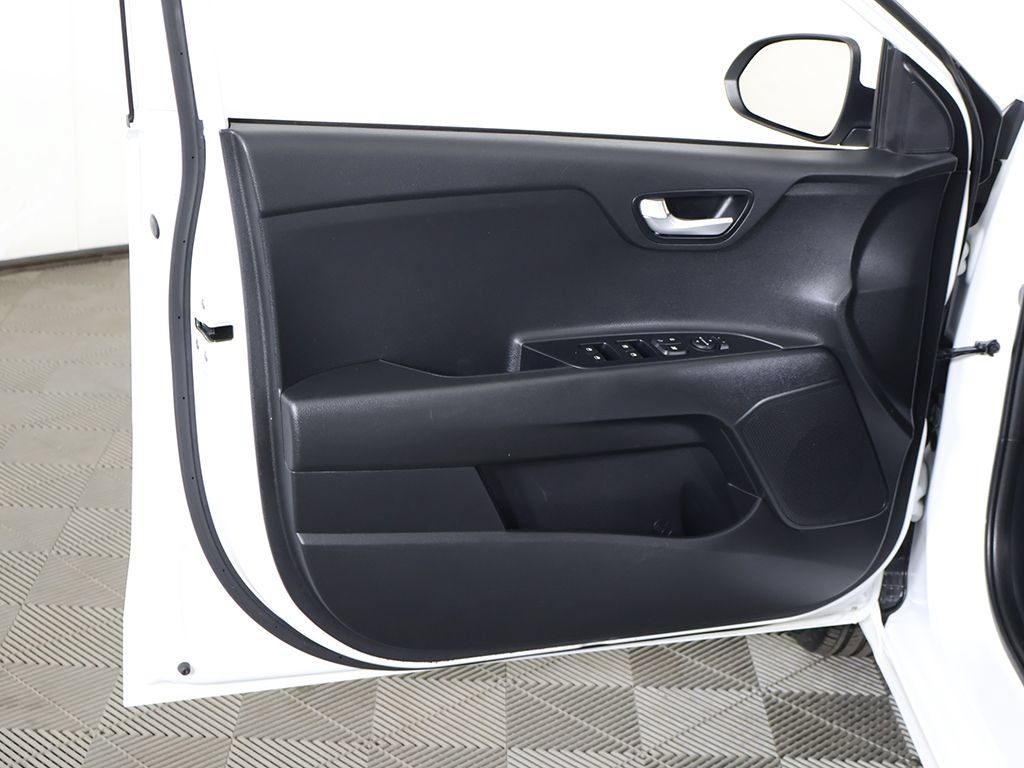 Used 2022 Kia Rio LX FWD image 19