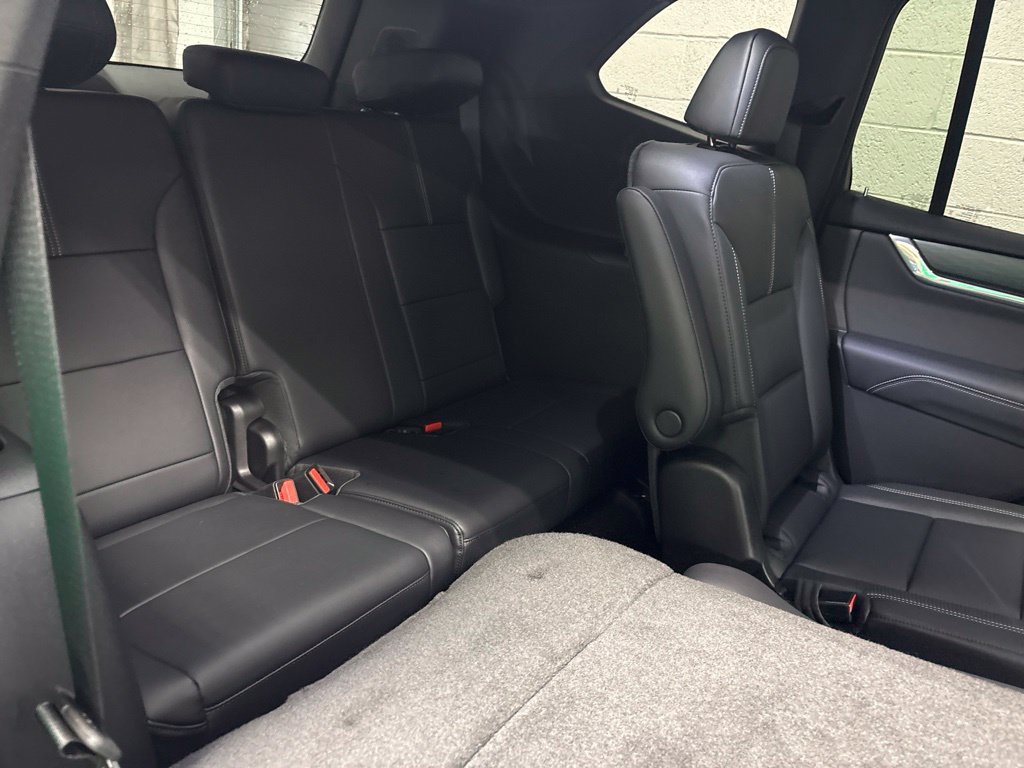 New 2027 GMC Acadia Elevation w/ Black Edition AWD/4WD image 10