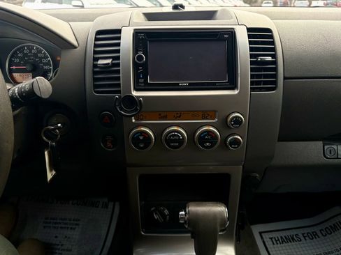 Used 2005 Nissan Pathfinder SE w/ (G01) SE Comfort Pkg image 32