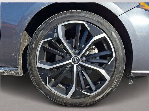 Used 2023 Nissan Altima 2.5 SR image 8