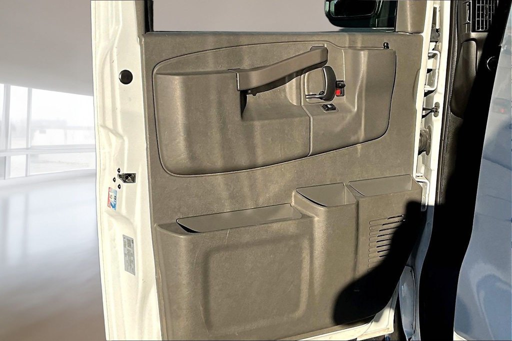 Used 2025 GMC Savana 2500 w/ Driver Convenience Package RWD image 17