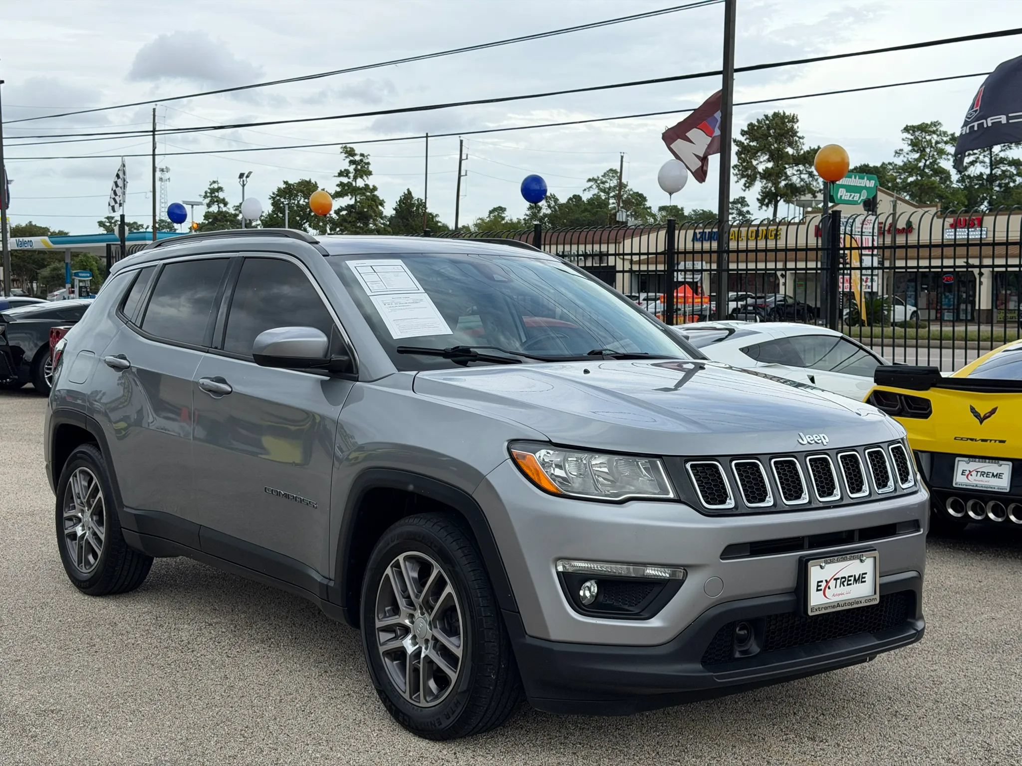 Used 2020 Jeep Compass Latitude FWD image 5