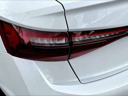 New 2026 Volkswagen Jetta SE image 22