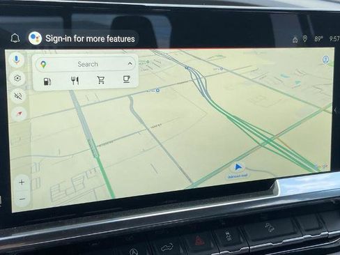 Used 2025 GMC Sierra 1500 SLT w/ SLT Premium Package image 10