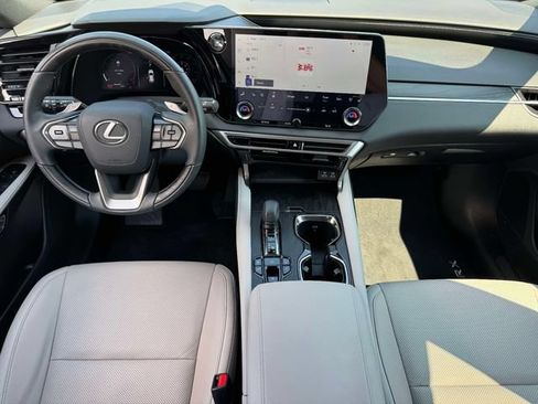 Used 2025 Lexus RX 350 Premium AWD/4WD image 19