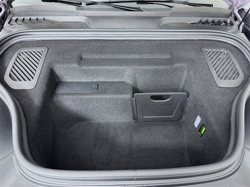 Used 2024 Porsche Macan 4 Electric image 32