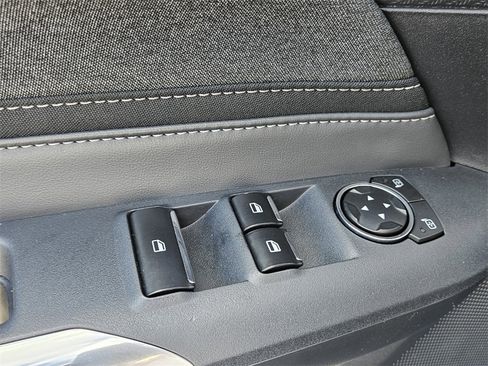 Used 2024 Ford Mustang Convertible image 20