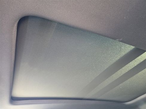 New 2026 Volkswagen Atlas Cross Sport SE image 18