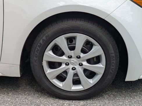Used 2023 Toyota Corolla LE FWD image 11