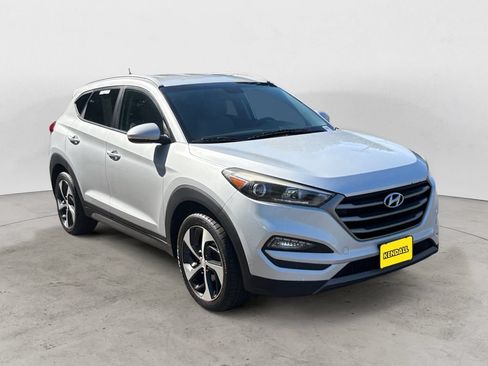 Used 2016 Hyundai Tucson Sport AWD/4WD image 3