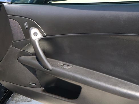 Used 2011 Chevrolet Corvette Grand Sport w/ Preferred Equipment Group RWD image 12