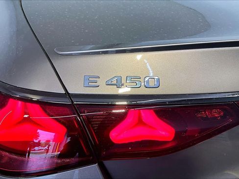 New 2027 Mercedes-Benz E 450 4MATIC Sedan image 6