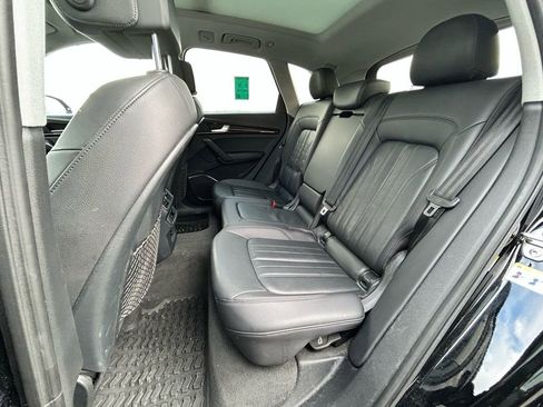 Used 2018 Audi Q5 2.0T Premium image 16