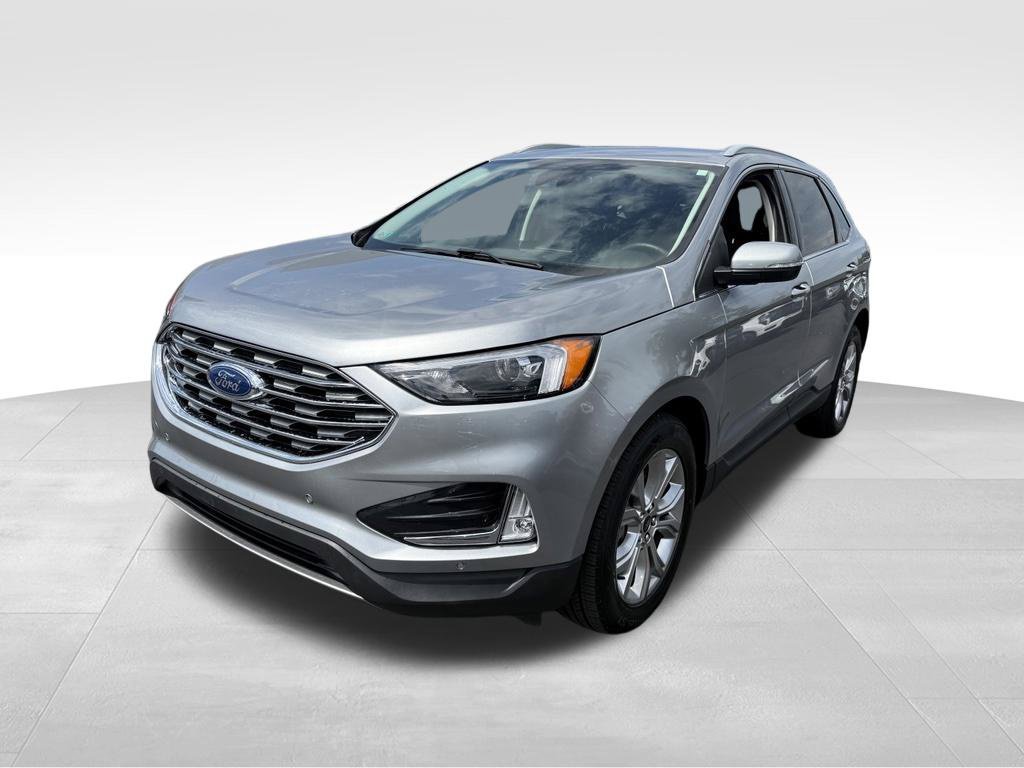 Certified 2024 Ford Edge Titanium AWD/4WD image 4