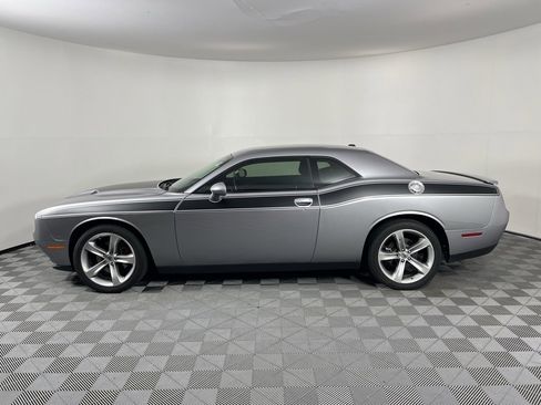 Used 2017 Dodge Challenger SXT w/ Super Sport Group (SS/T) image 6