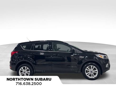Used 2019 Ford Escape SE image 26