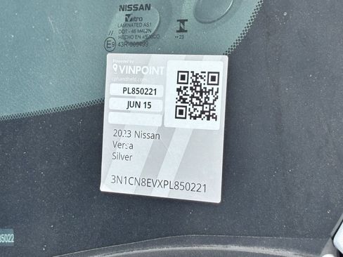 Used 2023 Nissan Versa SV FWD image 30