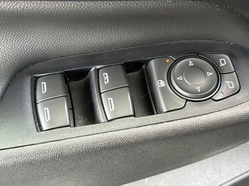 Used 2019 Chevrolet Equinox LT AWD/4WD image 18