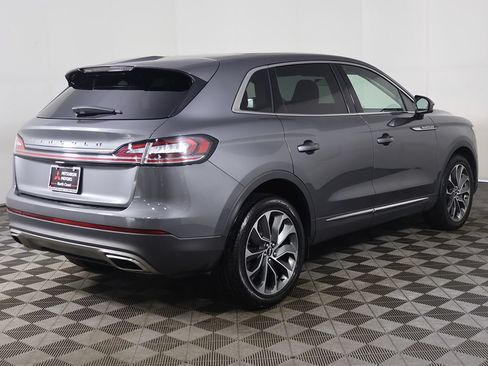 Used 2023 Lincoln Nautilus Reserve AWD/4WD image 12