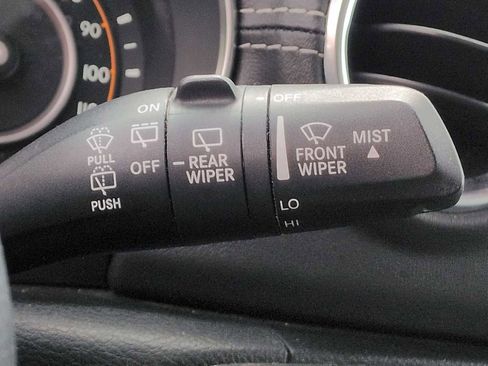 Used 2018 Jeep Wrangler Unlimited Sahara AWD/4WD image 24