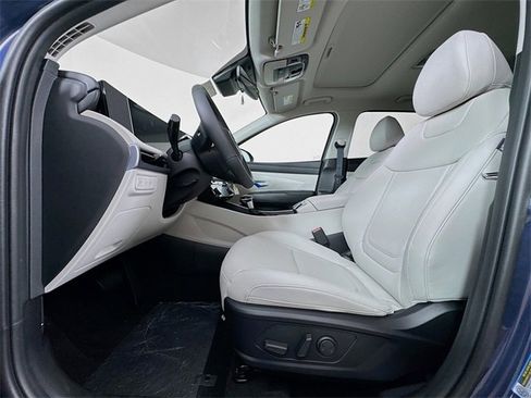 Certified 2025 Hyundai Tucson SEL image 35