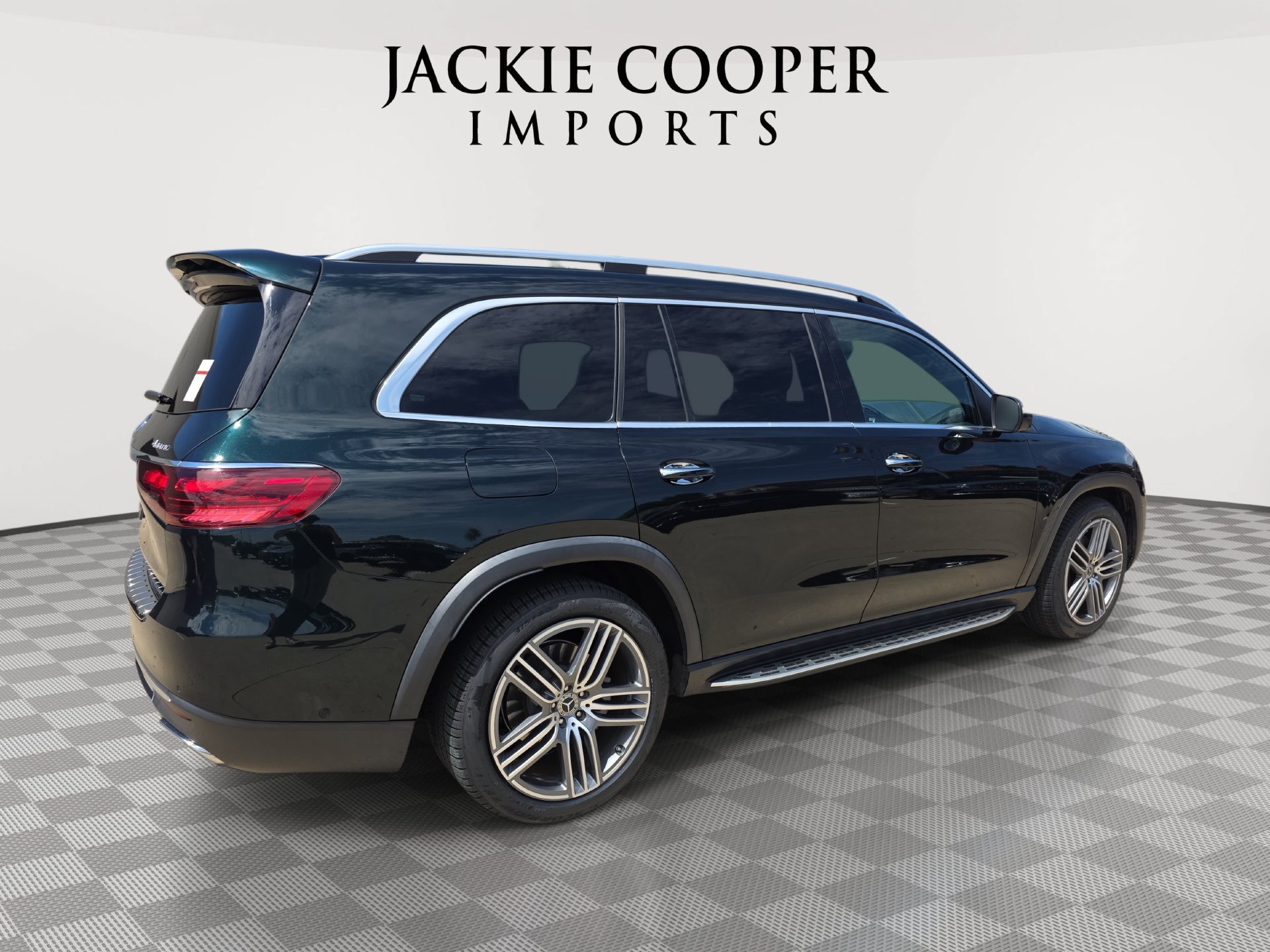 Certified 2024 Mercedes-Benz GLS 450 4MATIC image 5