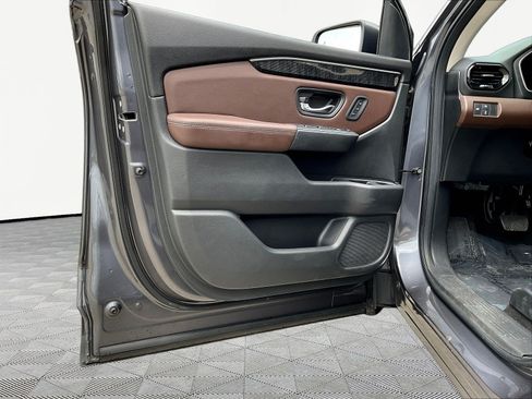 Used 2023 Honda Pilot Elite image 20