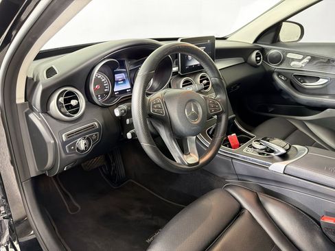 Used 2016 Mercedes-Benz C 300 Sedan image 4