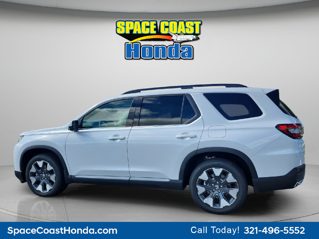New 2026 Honda Pilot Touring image 11