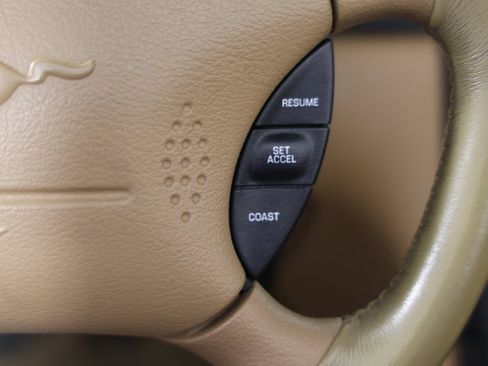 Used 1994 Ford Mustang GT image 19