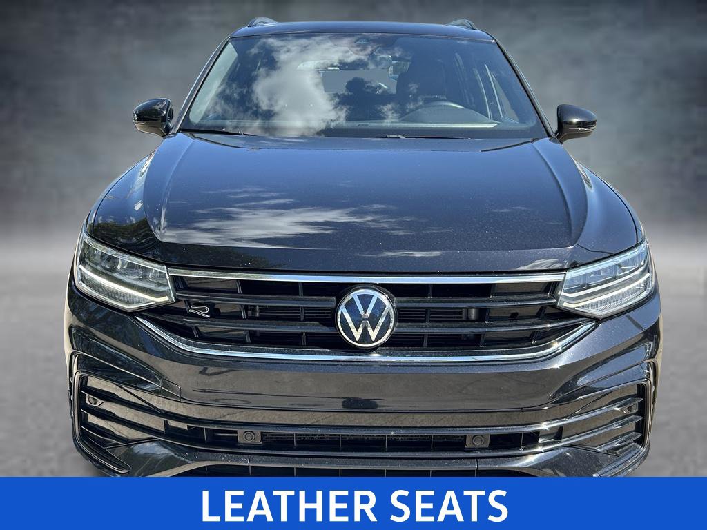 Certified 2023 Volkswagen Tiguan SE R-Line FWD image 10