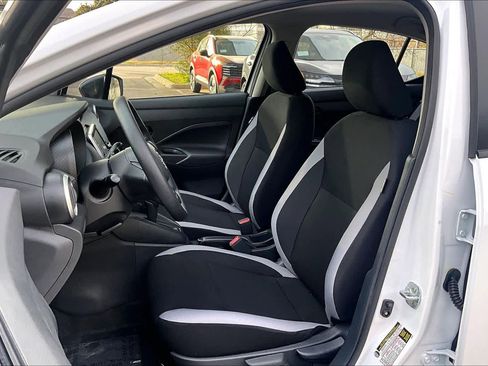 New 2025 Nissan Versa S image 15
