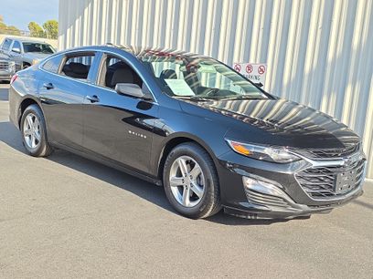 Used 2022 Chevrolet Malibu LS w/ LPO, Convenience Package 1