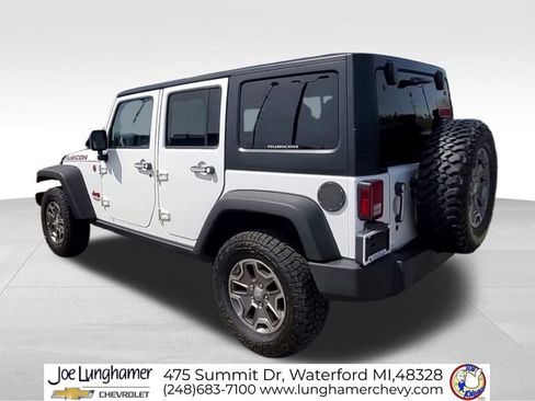 Used 2015 Jeep Wrangler Unlimited Rubicon AWD/4WD image 7