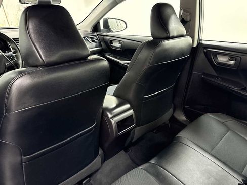 Certified 2017 Toyota Camry SE image 24